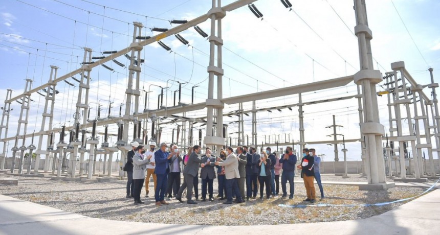 Quintela inauguró obras de energía que potenciarán la actividad productiva y turística 