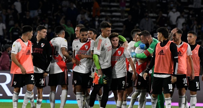 River le ganó a Talleres y está cada vez más cerca del título