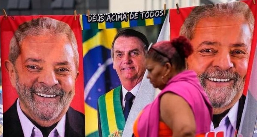 Lula lidera y se encamina a un balotaje con Bolsonaro, con más del 92% escrutado