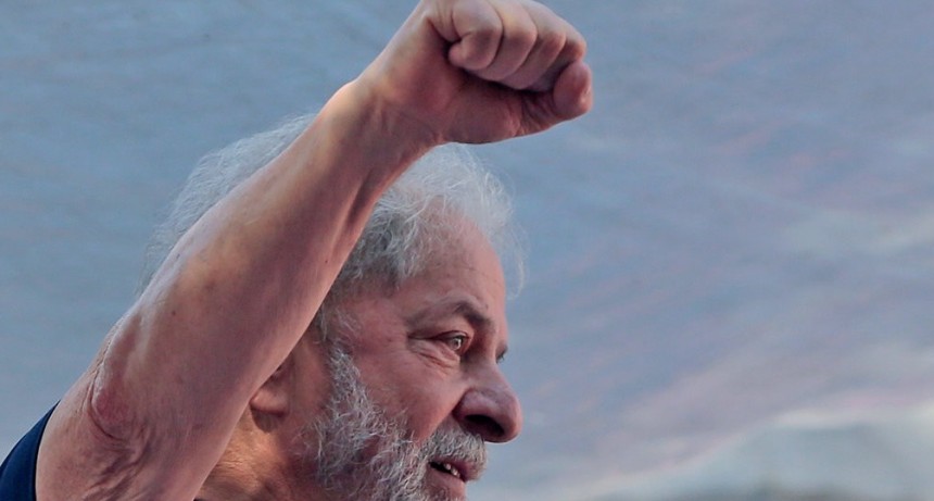 Lula sigue sumando apoyos para la segunda vuelta