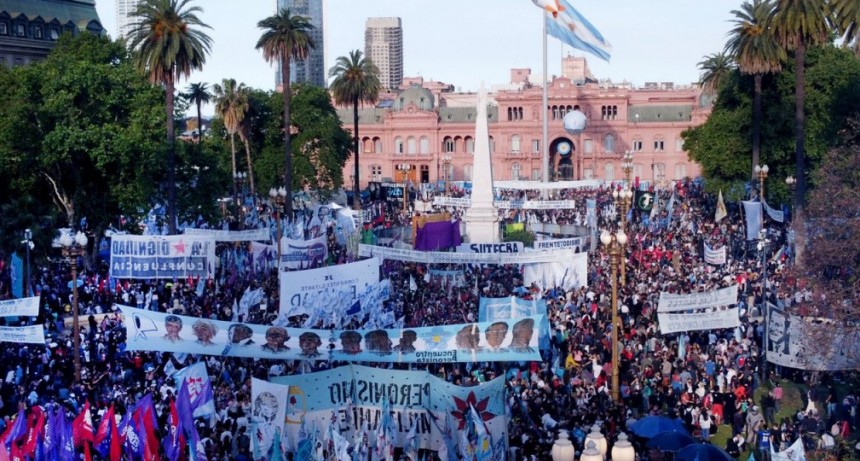 Actos y marchas en todo el país por el Día de la Lealtad