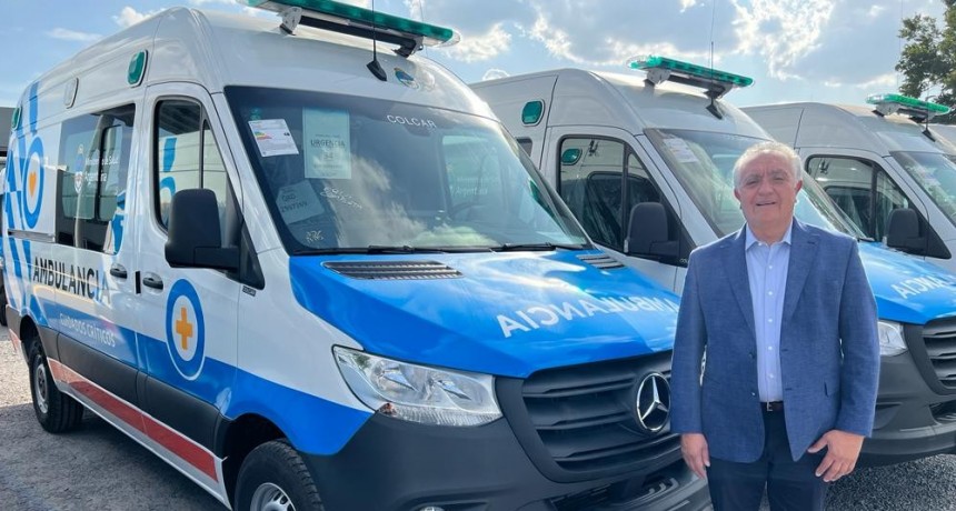 Nación entregó 8 ambulancias a La Rioja