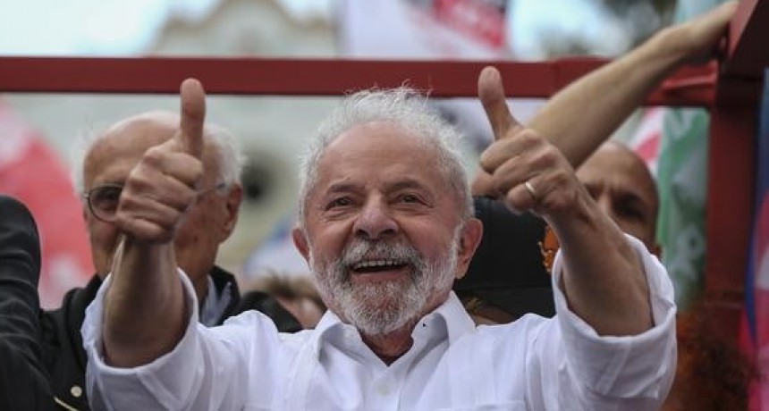 Cuenta regresiva para el balotaje en Brasil