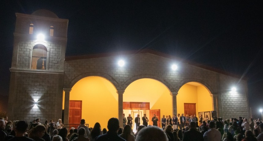 Quintela inauguró la Parroquia “Nuestra Señora del Rosario de San Nicolás”
