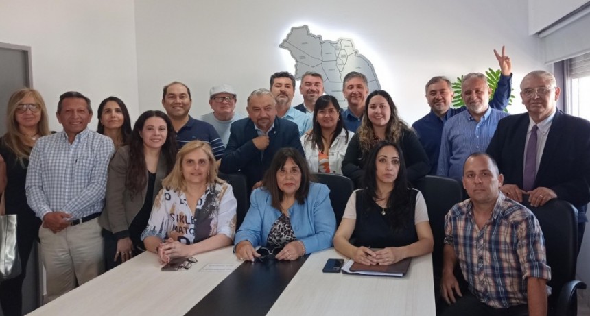 Se constituyó Mesa Interdisciplinaria con profesionales riojanos