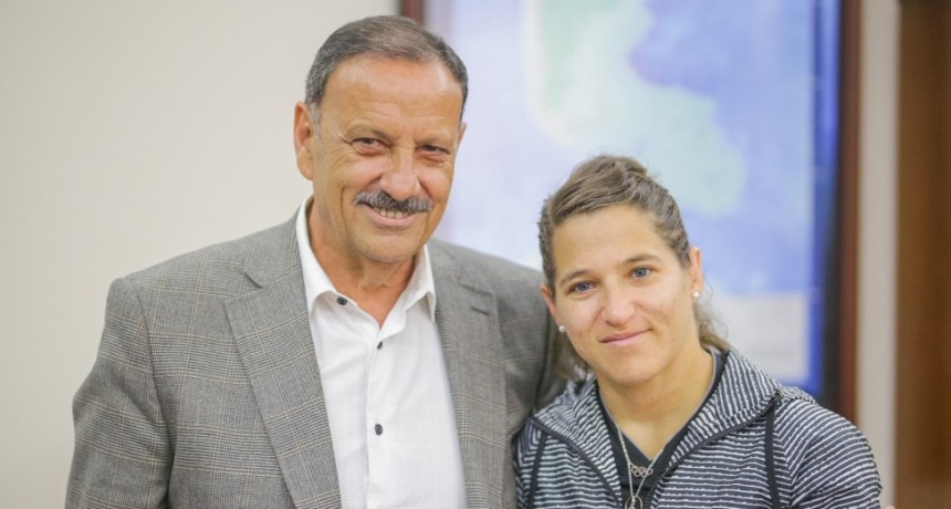 Quintela recibió a la judoca Paula Pareto, quien brindará una clínica deportiva a más de 50 atletas