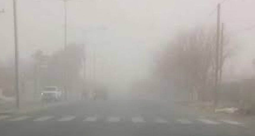 El COE emitió alerta meteorológico por probable viento intenso