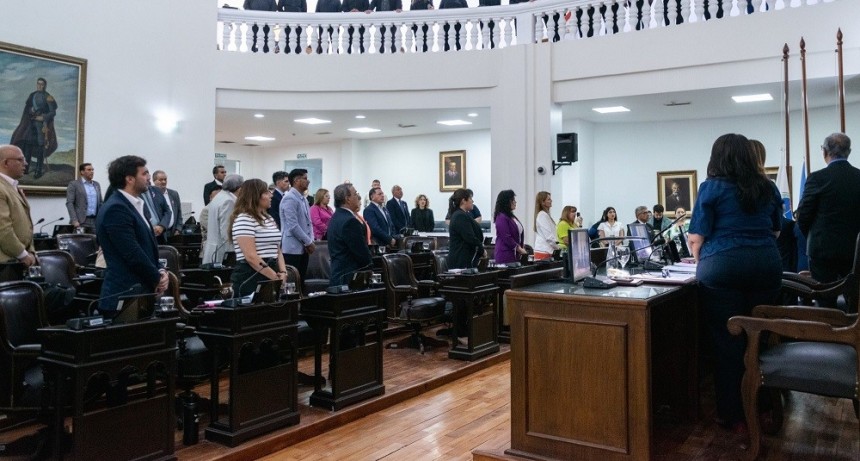 La Legislatura provincial declaró en estado emergencia a la prestación del servicio eléctrico