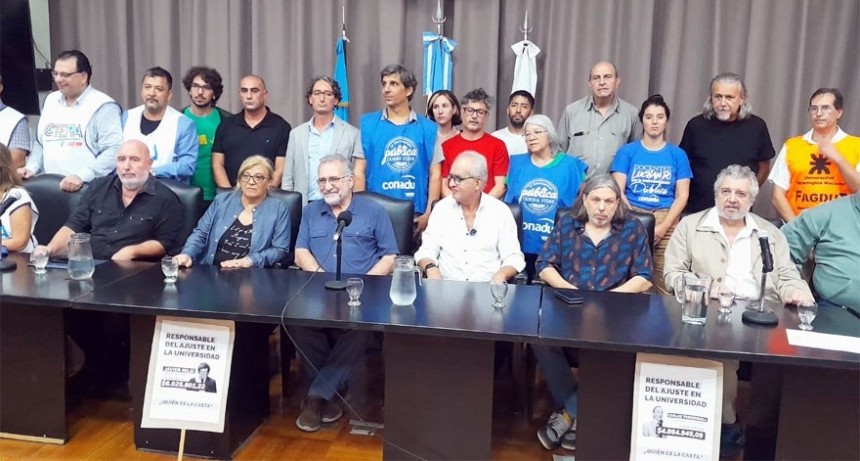 El Frente Universitario rechazó el aumento del 6,8%, pero el Gobierno lo impondrá por decreto