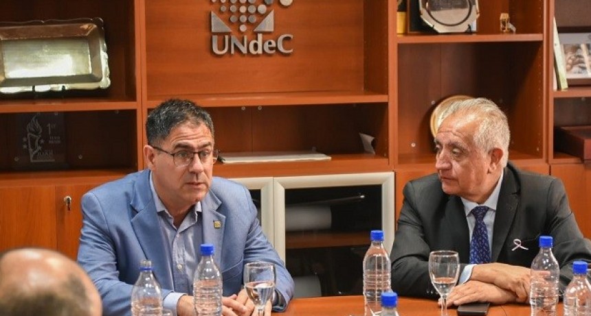 Salud y UNdEC acordaron fortalecer el sistema sanitario