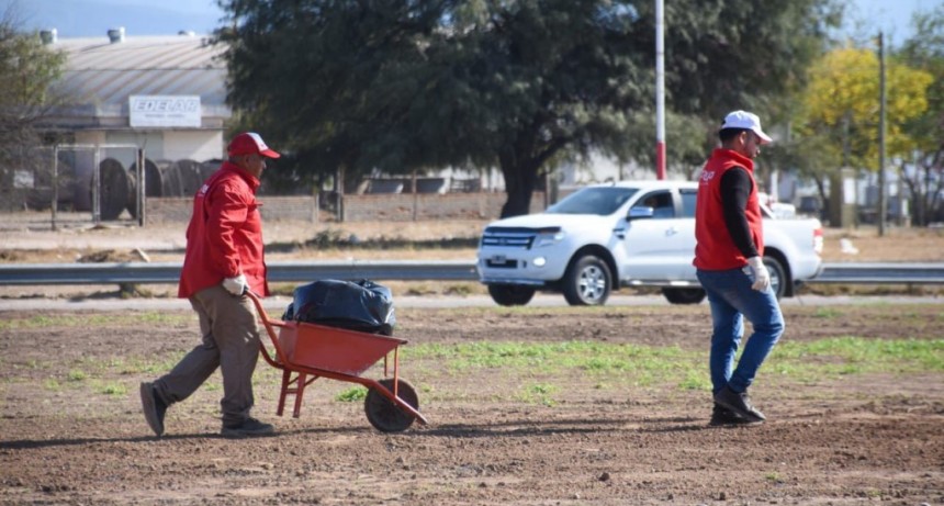 Intervienen rotondas para continuar el embellecimiento de la ciudad