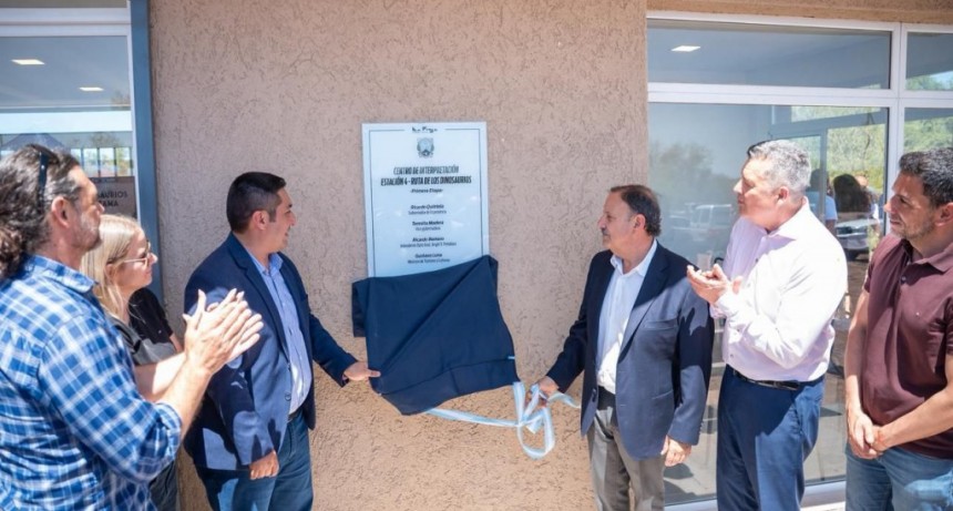 Quintela inauguró el Centro Paleontológico de Tama y La Rioja refuerza su “Ruta de los Dinosaurios”
