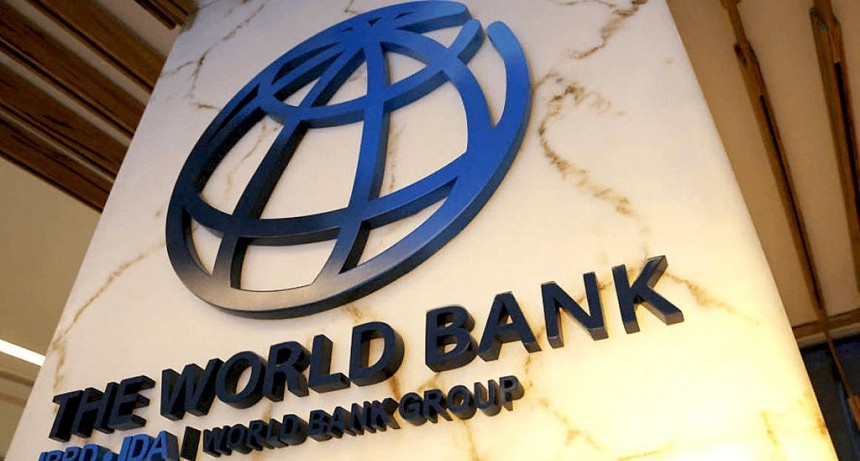 El Banco Mundial advierte que por razones políticas el gobierno de Milei pierde proyección