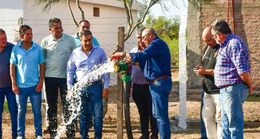 Inauguraron el acueducto Chañar–Castro Barros que garantiza el acceso al agua potable en el interior