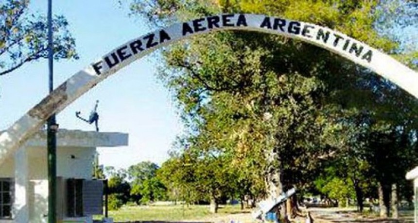 Pretenden instalar centro logístico de carga internacional en la Base Aérea de Chamical