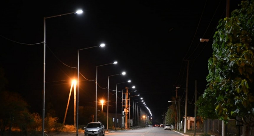 Olta:  El gobernador Ricardo Quintela inauguró una importante obra de infraestructura eléctrica