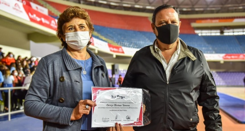 Salud: Quintela reconoció y valoró la tarea diaria de los agentes sanitarios