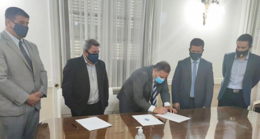  Quintela fue recibido por las principales autoridades de la provincia de Mendoza