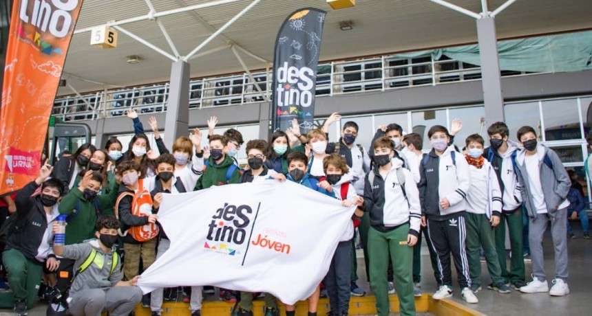 El gobierno provincial apuesta a que más jóvenes conozcan las bellezas de la provincia