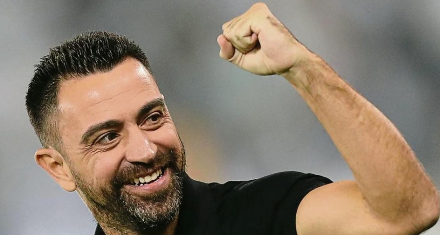 Ante 10 mil fanáticos, Xavi fue presentado como nuevo DT del Barcelona