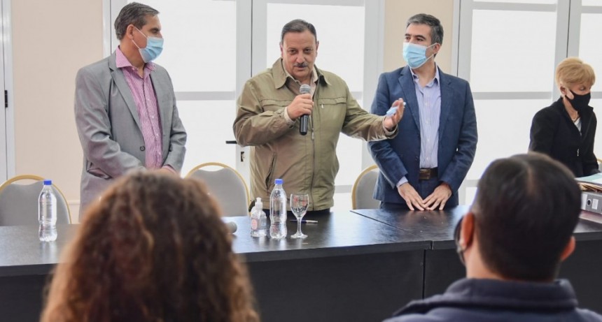 El gobierno provincial continúa invirtiendo en materia vial 