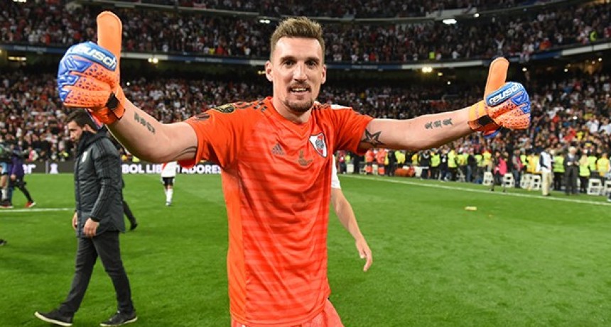 Armani viaja a Qatar y la Selección Argentina ya tiene sus tres arqueros para el Mundial