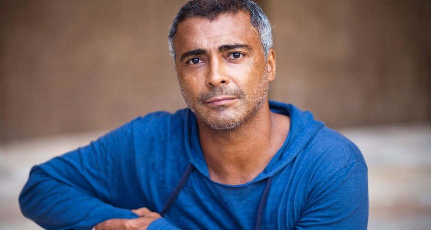 Romario se arrepintió después de insultar a los hinchas de Boca Juniors