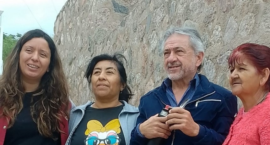 Armando Molina supervisó trabajos de mejoramiento urbano en el barrio Yacampis      