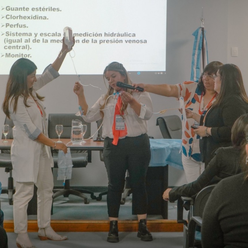 El Hospital de la Madre y el Niño desarrolló jornada sobre terapia intensiva pediátrica