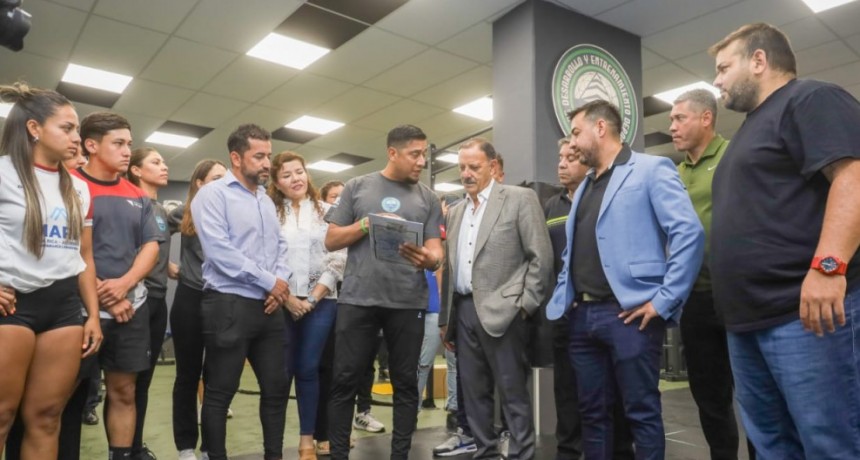 Quintela inauguró el nuevo Centro de Alto Rendimiento en el Superdomo  