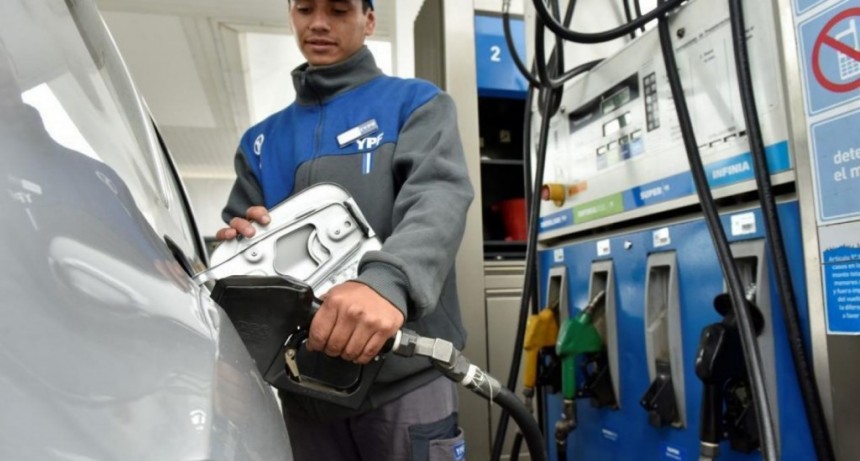 Fiscal catamarqueño presentó denuncia penal por falsa alarma de desabastecimiento de combustibles