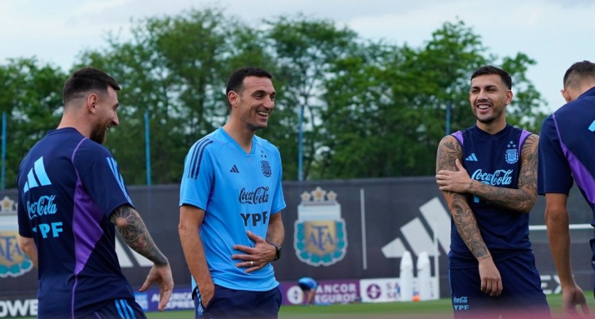   Argentina esta lista para enfrentar a Uruguay y Brasil en eliminatorias