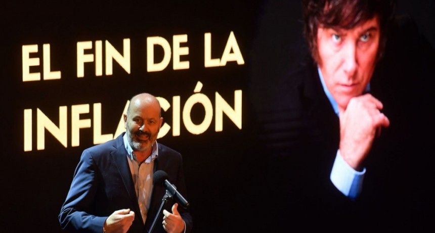 Milei ya piensa en un gobierno con 8 ministerios y fuerte reducción del gasto del Estado