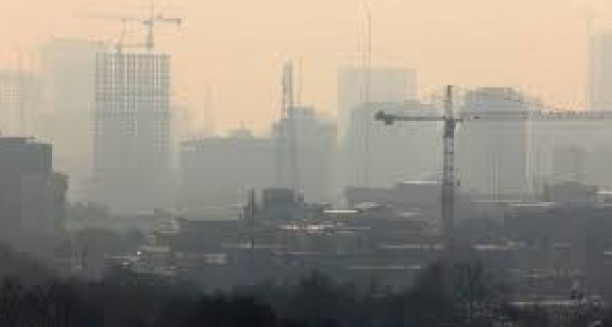 La grave contaminación en Teherán paraliza la actividad educativa