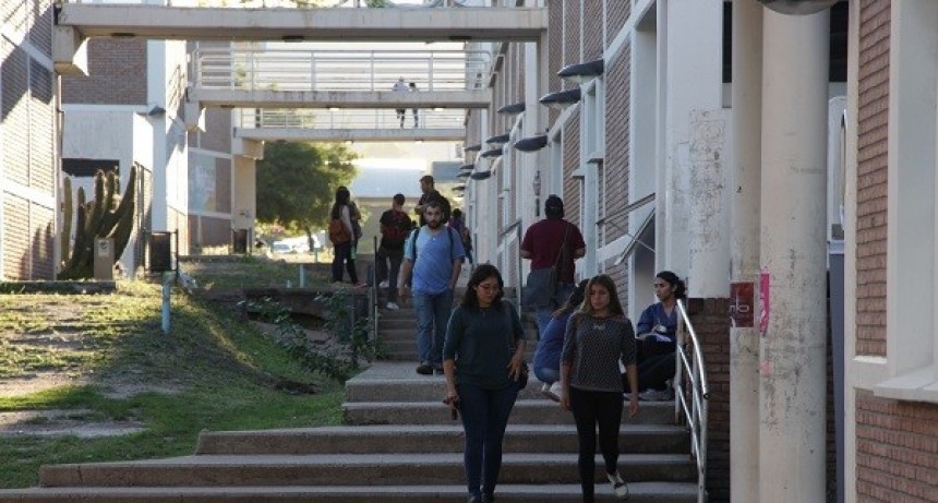 La UNLaR tendrá asueto administrativo y académico en vísperas de las fiestas