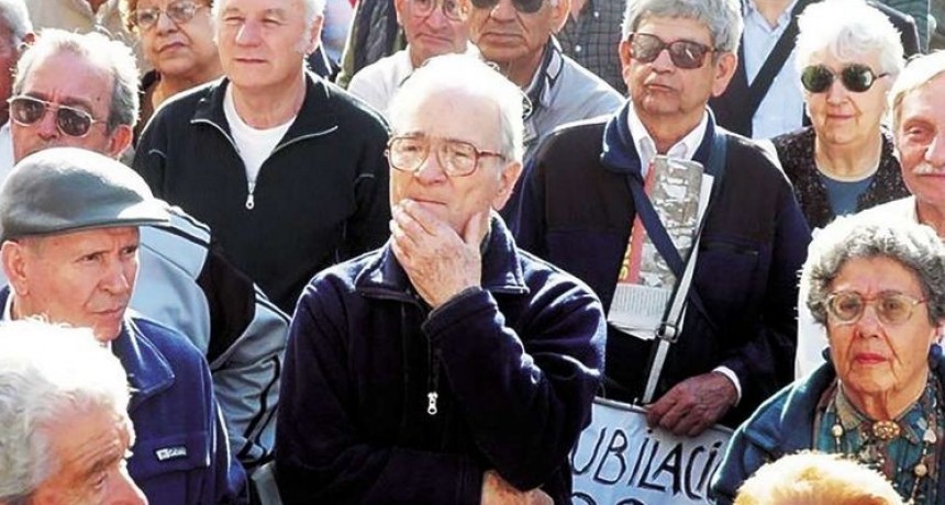 El proyecto no suspende la movilidad jubilatoria a docentes y científicos