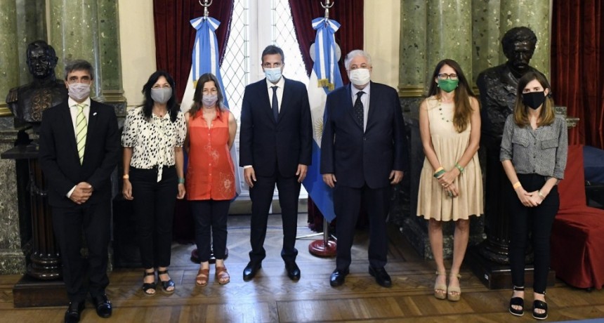 Congreso Nacional: Diputados dieron media sanción a la Ley de los mil días