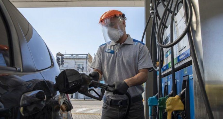 YPF aumentó 4,5% los precios de sus combustibles