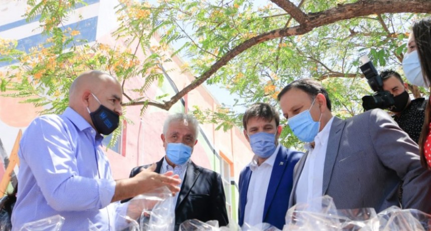 Quintela convocó a los riojanos a poner de pie a La Rioja