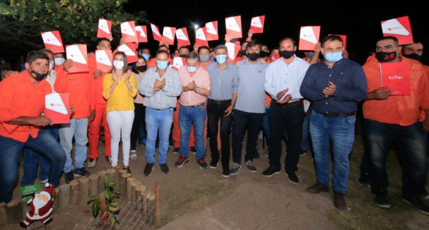 Chañar: Se entregó el pase a planta a 28 trabajadores