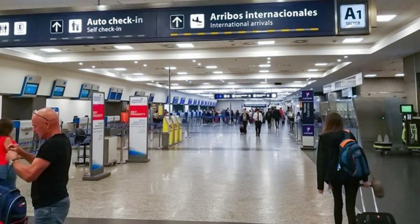Por el COVID-19: se cierran las fronteras aéreas y terrestres