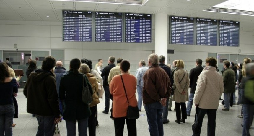 Nuevos requisitos para argentinos residentes y extranjeros que ingresen al país