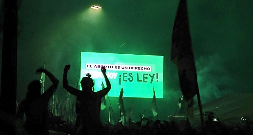Es ley el aborto voluntario en Argentina