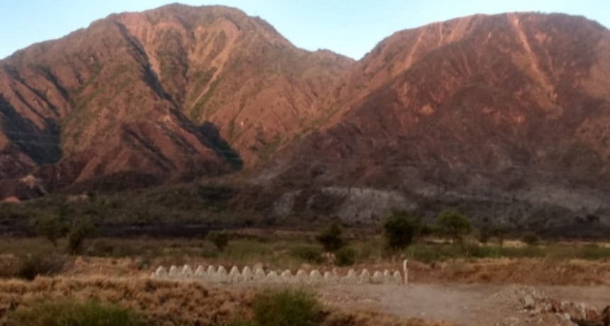 El incendio en el Cerro El Morro y de La Cruz fue sofocado en su totalidad 