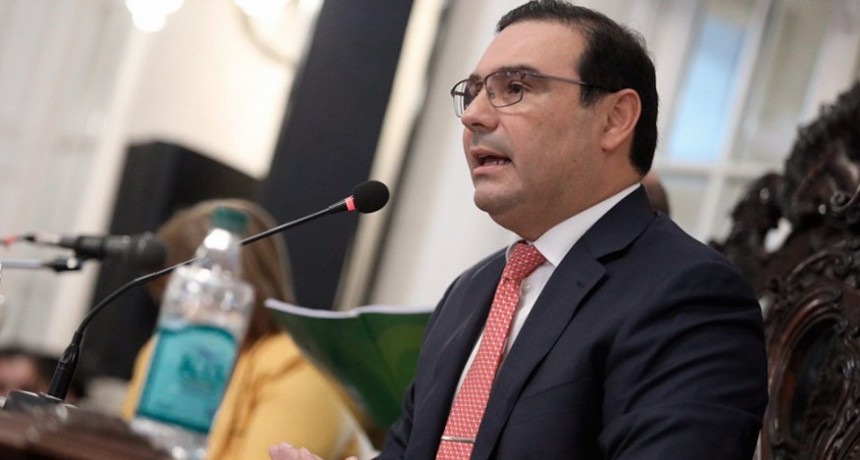 Gustavo Valdés asume su segundo mandato en Corrientes