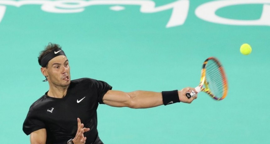 Rafael Nadal tiene Covid-19 y se baja del torneo de Abu Dabi