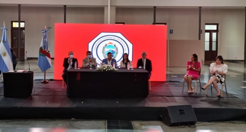 Histórico: Por primera vez juraron dos mujeres como juezas en el Superior Tribunal de Justicia
