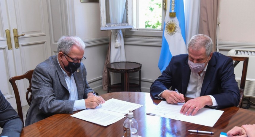  Perczyk: “Queremos construir junto al sistema universitario de la Argentina una sociedad más igualitaria”