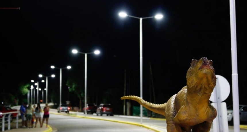 Quintela inauguró la obra de iluminación en el acceso a Sanagasta 