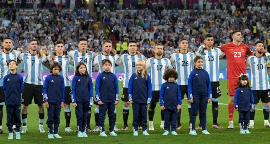 Qatar 2022: Argentina jugó un partidazo y se metió en los cuartos de final del Mundial